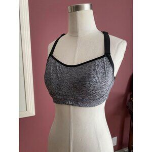 VS Victoria's Secret VSX gray/black sports bra 34D and 32DD available